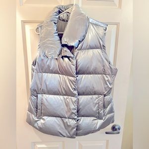 Athleta Downtown Metallic Vest Down Filled NWT in Silver Size XL Tall